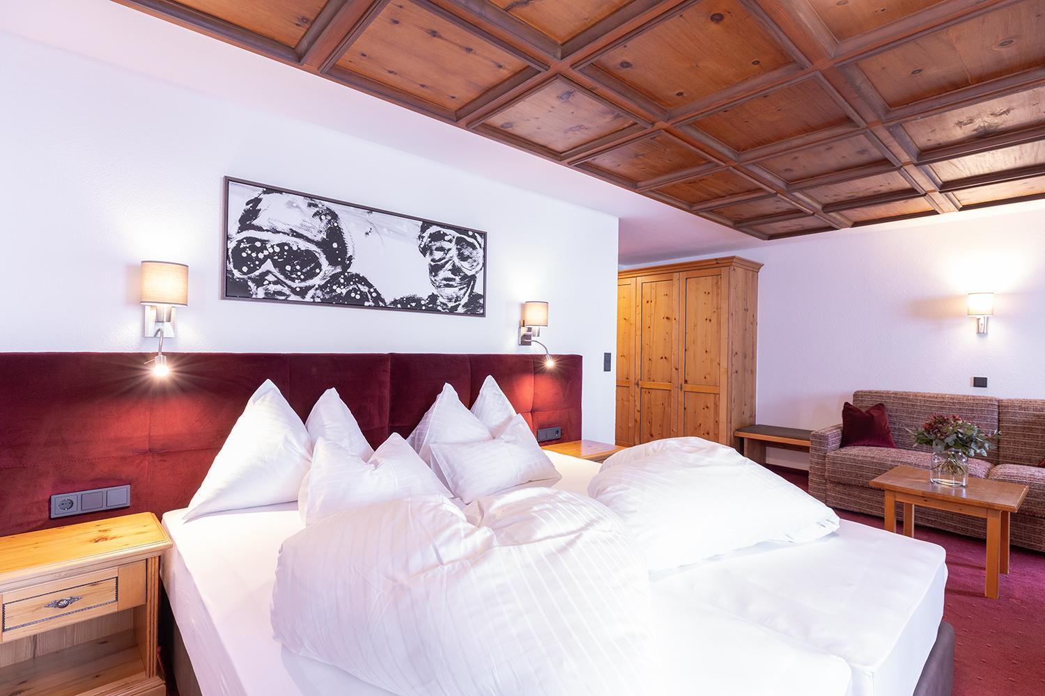 Hotel Sonnenheim Sankt Anton am Arlberg Bagian luar foto